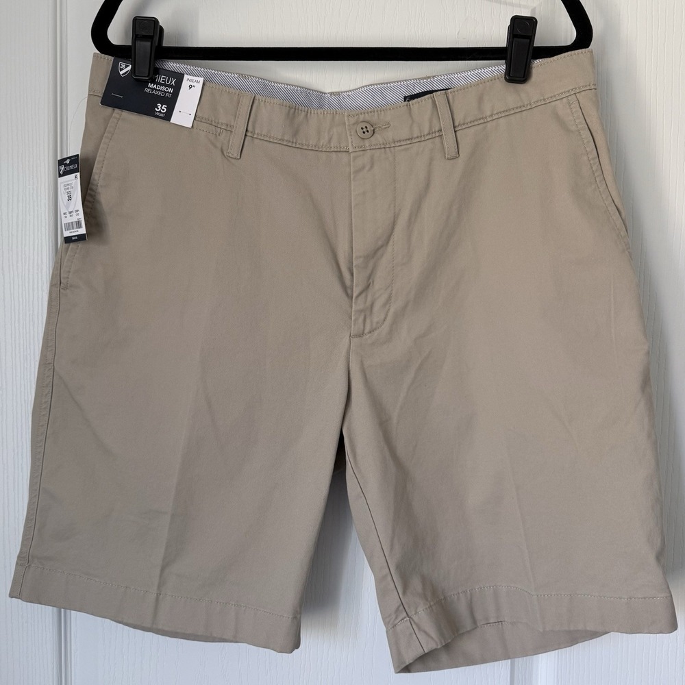 Cremieux Madison 9" Inseam Men's Comfort Stretch Shorts Khaki S55HX261 NWT